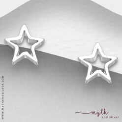 Open star stud earrings