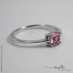 Sterling silver rose pink ring - close up