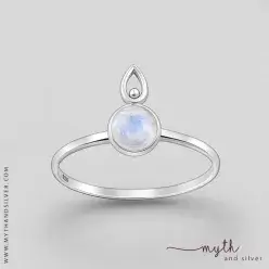 925 Sterling Silver Ring, Decorated with Rainbow Moonstone