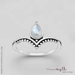 925 Sterling Silver Oxidized Droplet Chevron Ring, Decorated with Rainbow Moonstone