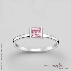 925 Sterling Silver Square Ring Decorated with Fine Austrian Crystal